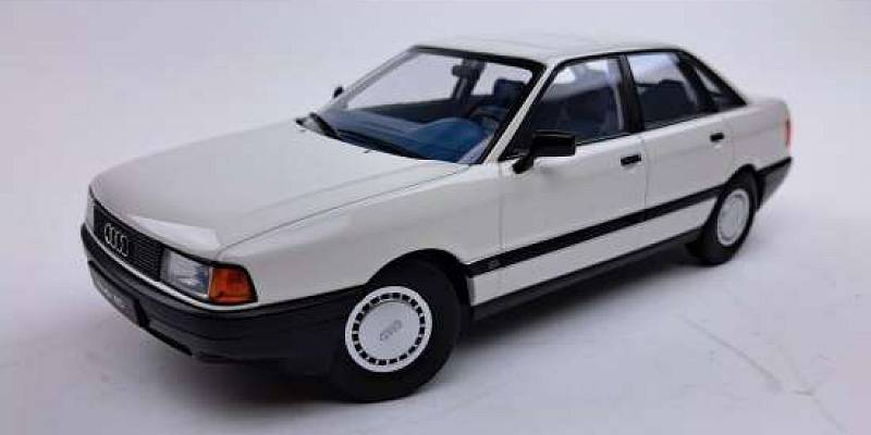 MODELLINO IN SCALA COMPATIBILE CON AUDI 80 B3 1989 ALPINE WHITE 1:18 TRIPLE 9 T9-1800340